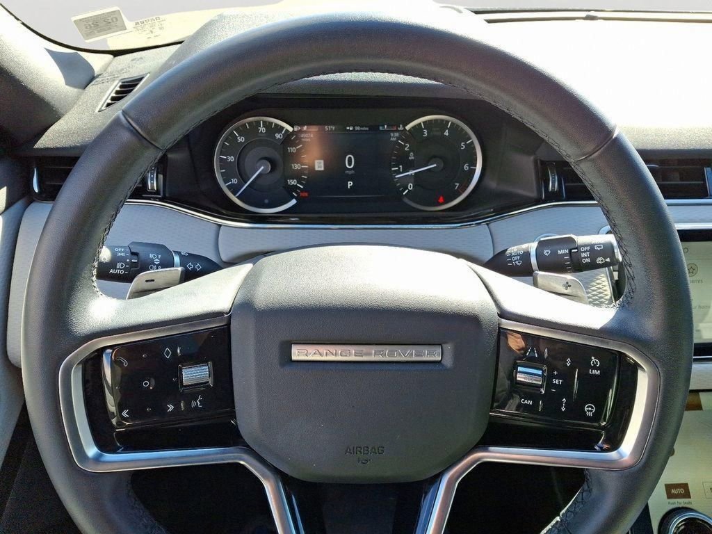 Used 2023 Land Rover Range Rover Evoque R-Dynamic S image 21