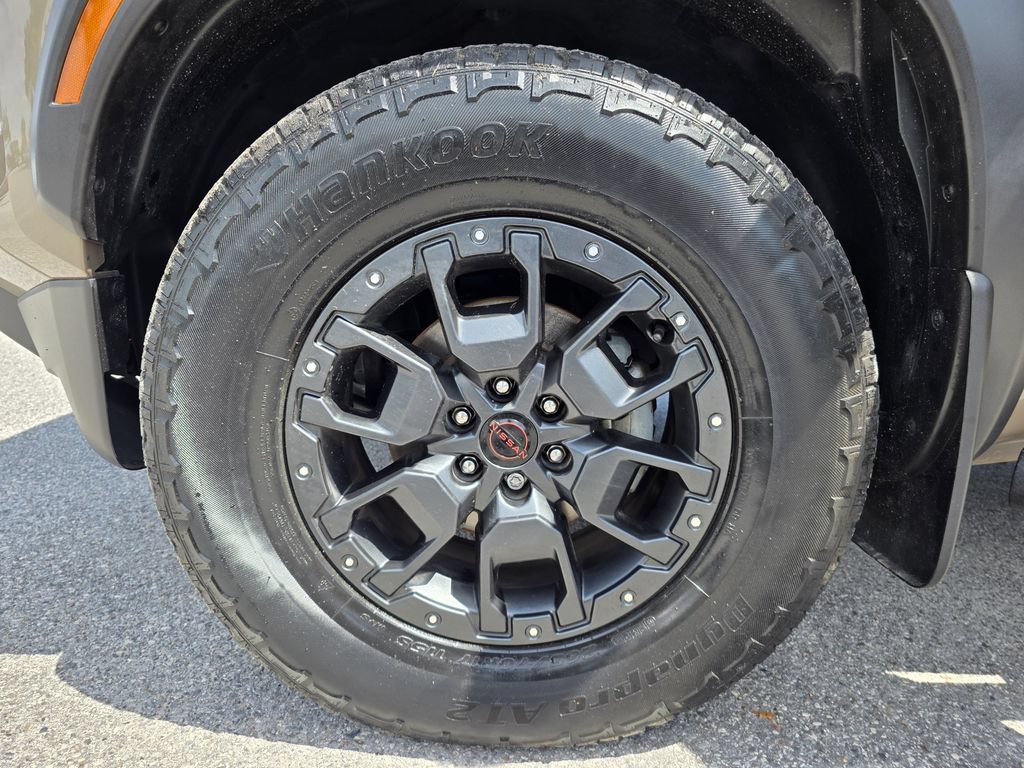 Used 2023 Nissan Frontier PRO-4X w/ Pro-4X Premium Package AWD/4WD image 29