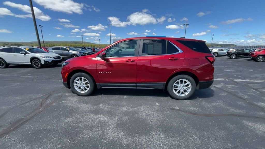 Certified 2022 Chevrolet Equinox LT AWD/4WD image 5