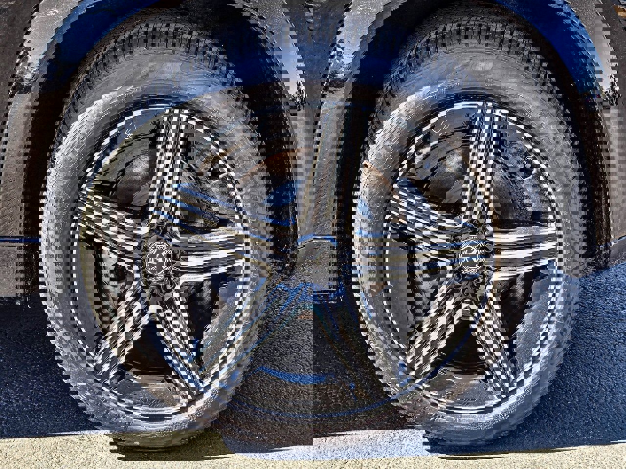 New 2025 Mercedes-Benz GLE 450 4MATIC image 10