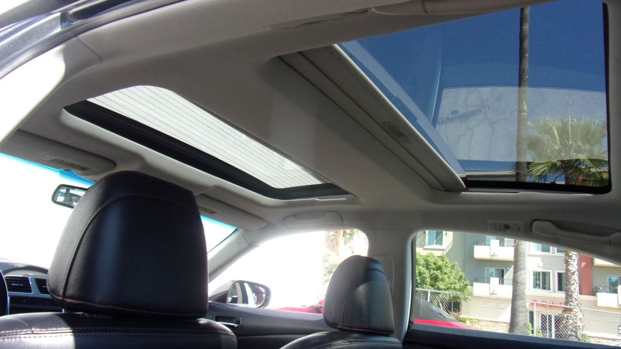Used 2010 Lexus ES 350 FWD image 10