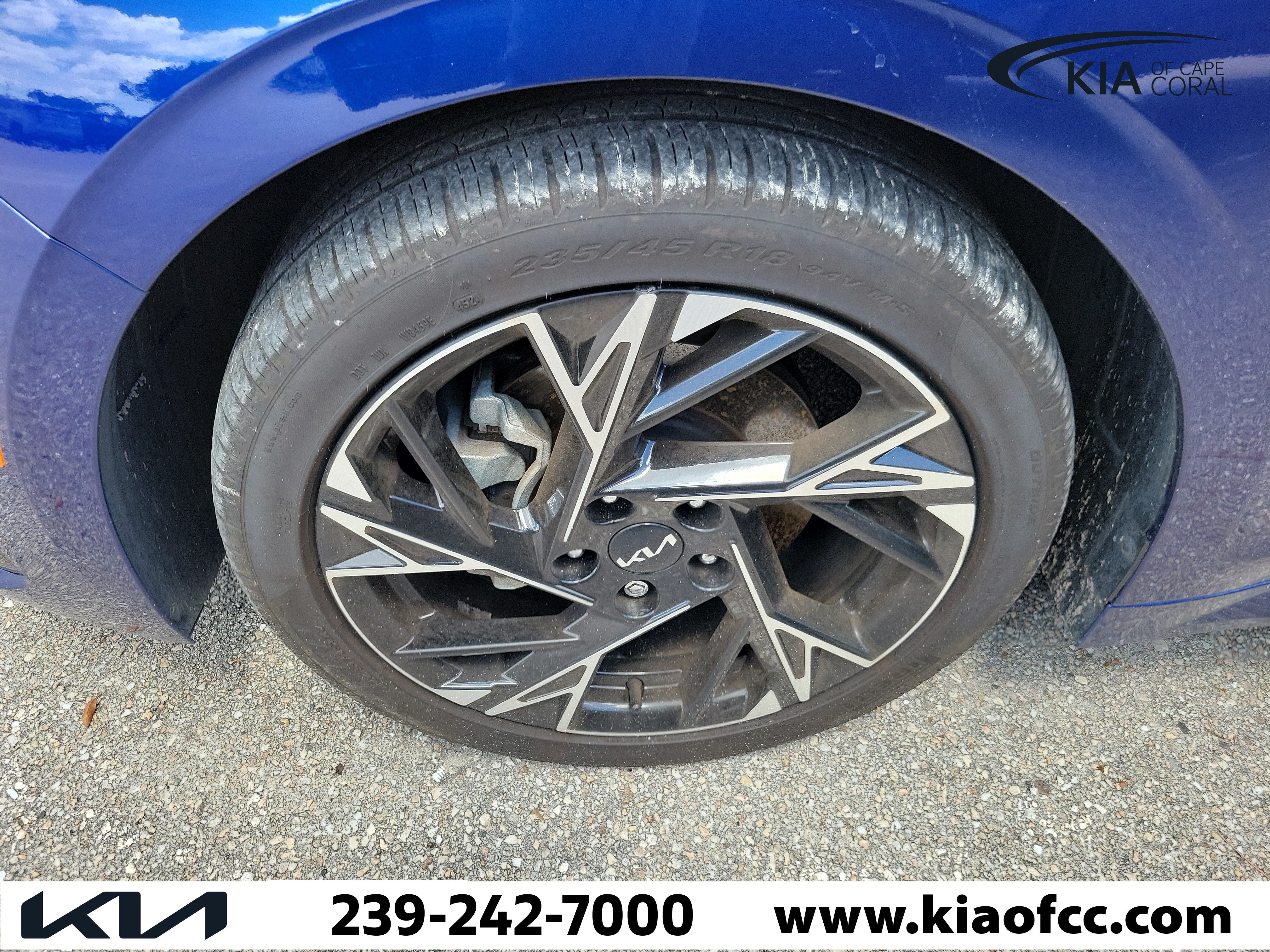 Used 2025 Kia K5 GT-Line w/ GT-Line Premium Package FWD image 5