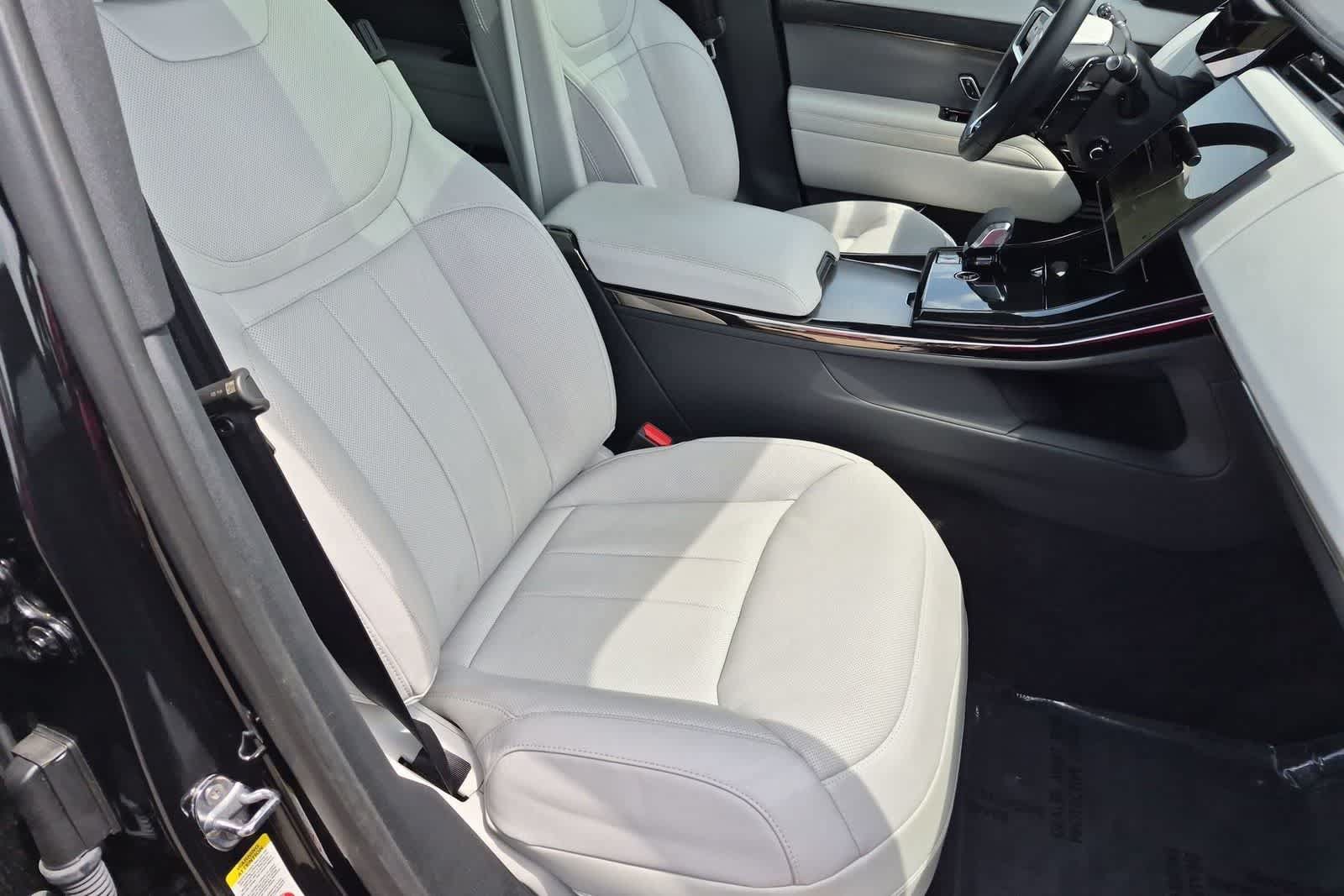 Certified 2024 Land Rover Range Rover Sport SE AWD/4WD image 22