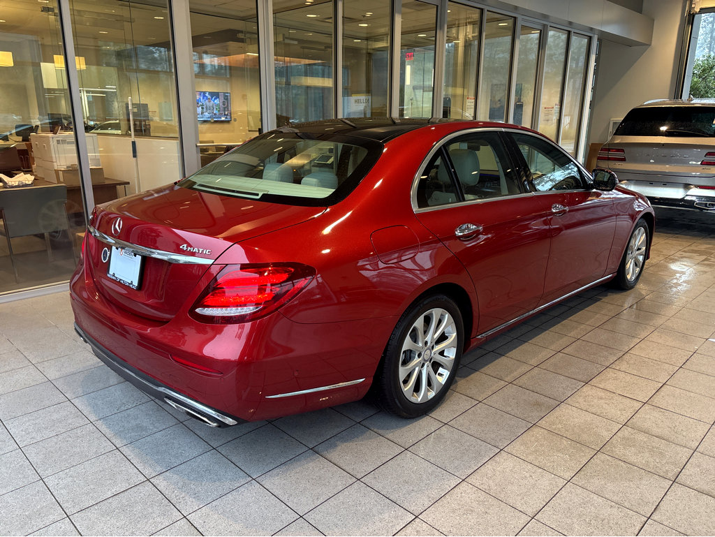 Used 2017 Mercedes-Benz E 300 4MATIC image 38