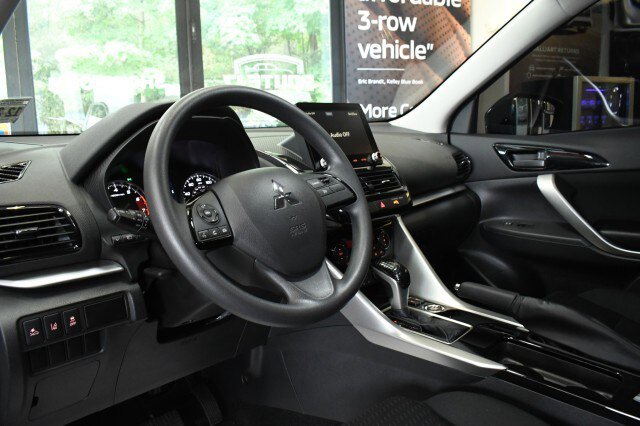 Used 2024 Mitsubishi Eclipse Cross Ralliart AWD/4WD image 28