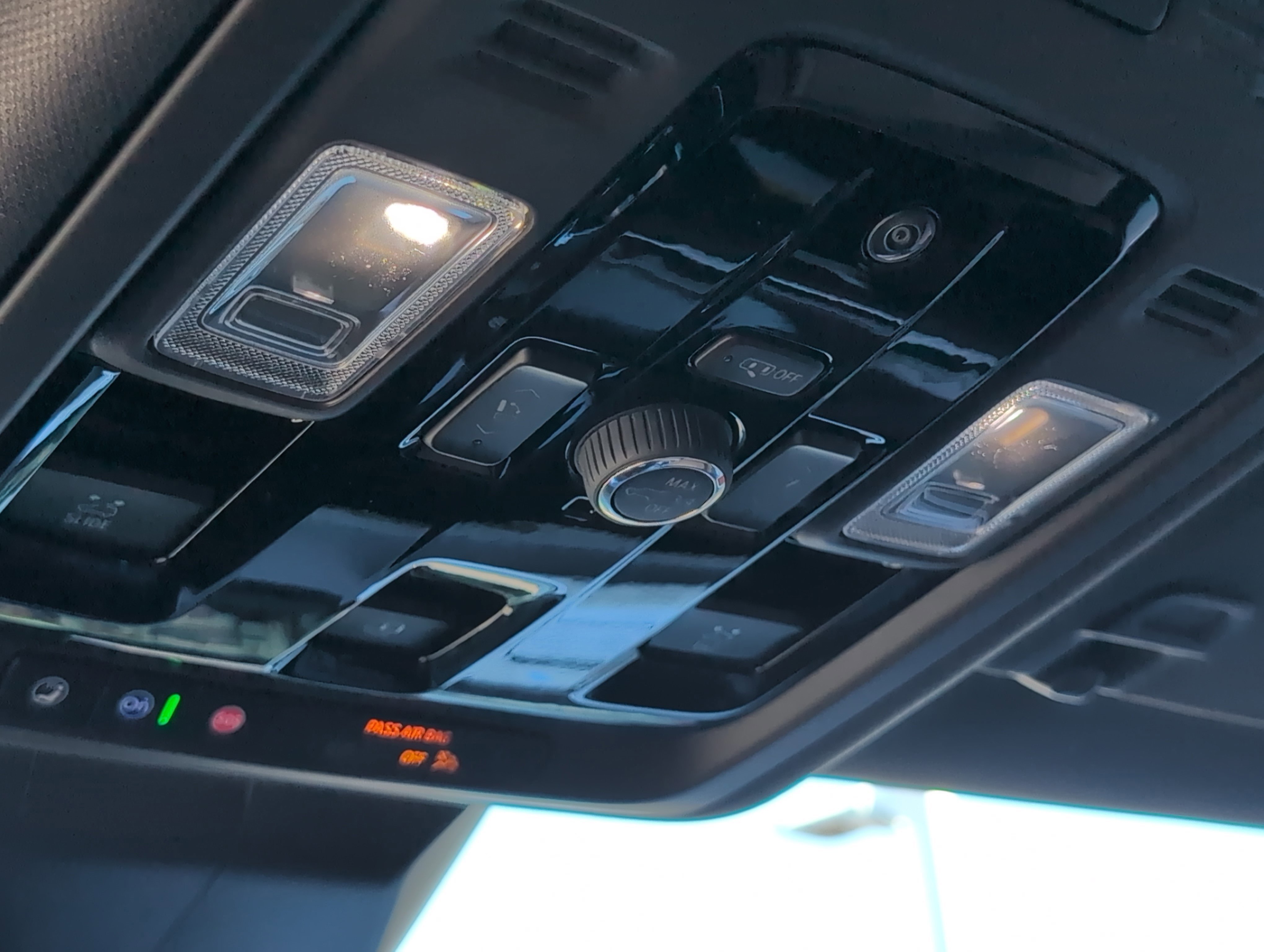 New 2026 Cadillac Escalade Luxury w/ LPO, Radiant Package image 17