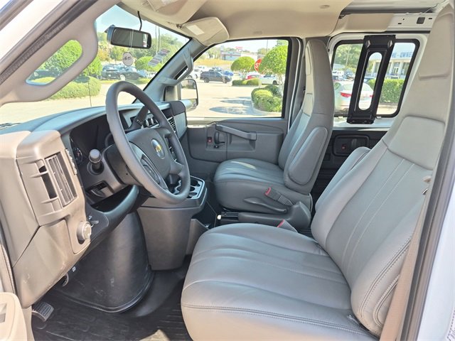 New 2025 Chevrolet Express 2500 w/ Driver Convenience Package image 10