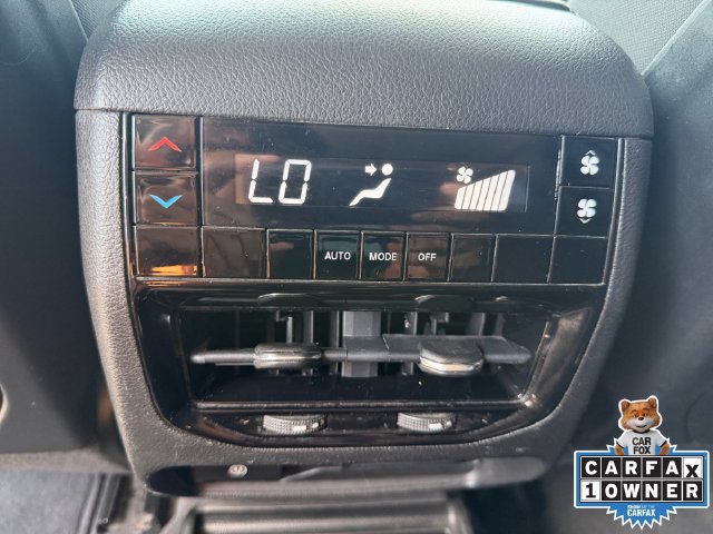 Used 2022 Jeep Grand Cherokee L Laredo w/ Luxury Tech Group I RWD image 25