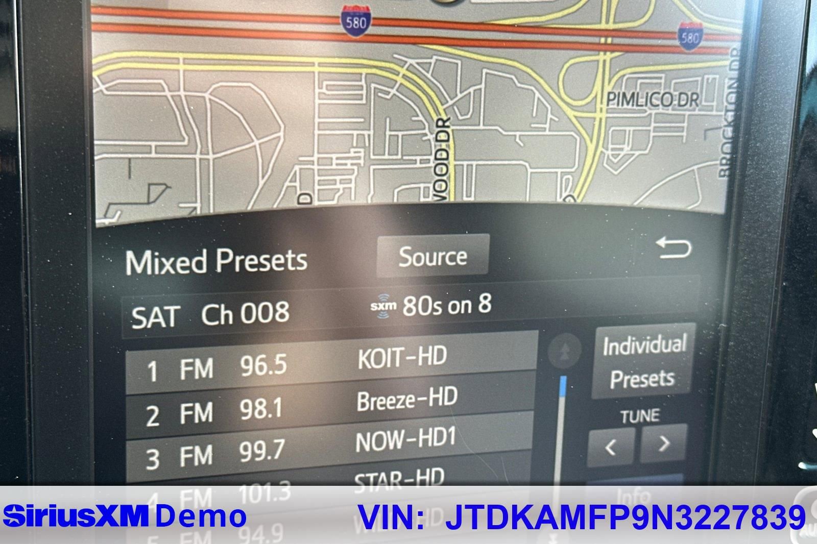 Used 2022 Toyota Prius Prime XLE image 54