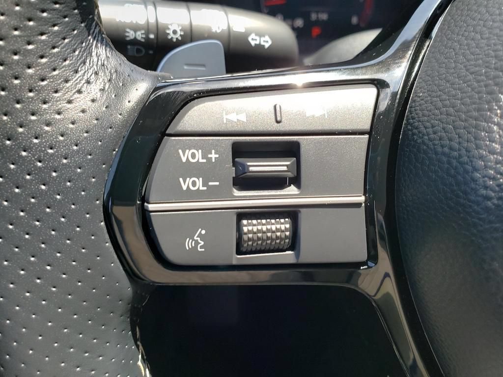 Certified 2025 Acura ADX A-Spec AWD/4WD image 17