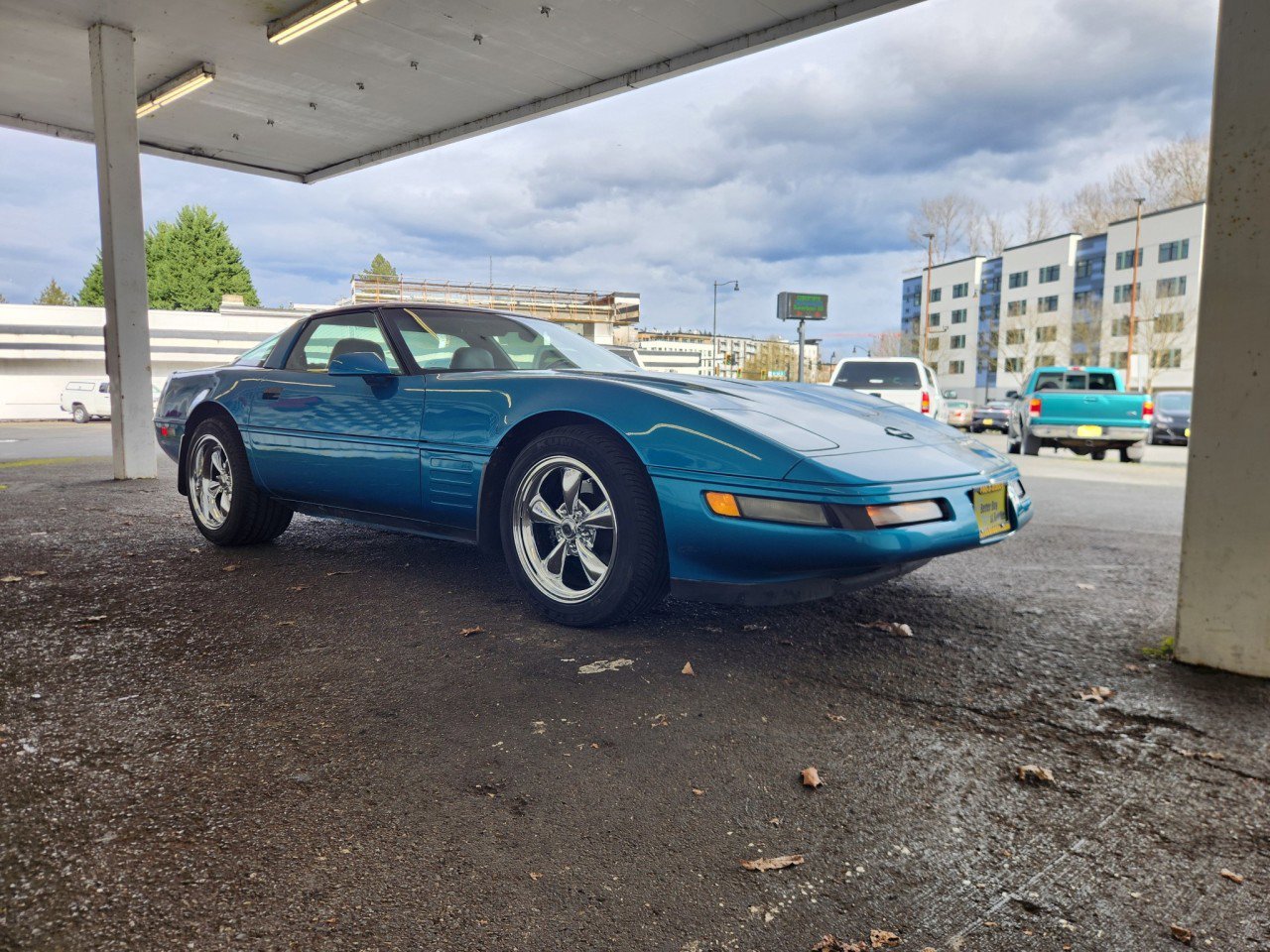 Used 1994 Chevrolet Corvette Coupe RWD image 7