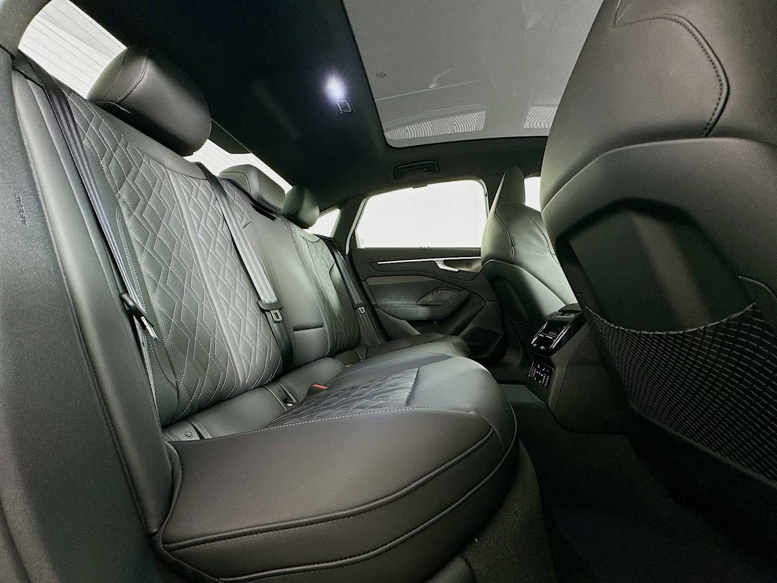 New 2026 Audi A6 Prestige image 25