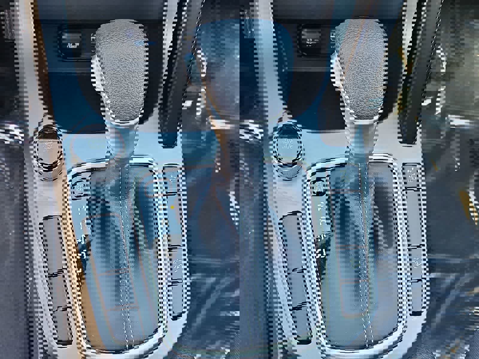 Used 2024 Kia Seltos LX image 32