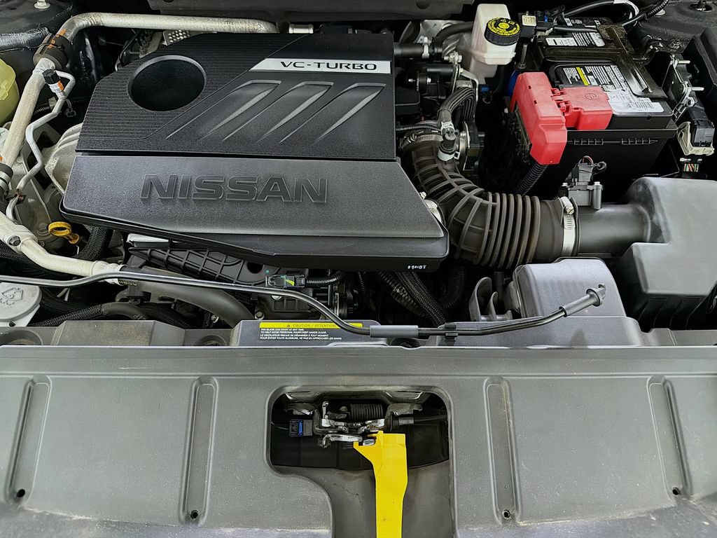 Used 2022 Nissan Rogue SV FWD image 33