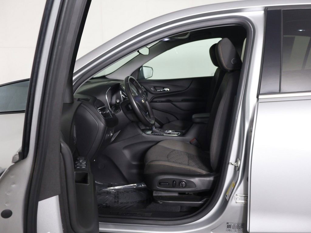 Used 2019 Chevrolet Equinox LT w/ Driver Convenience Package FWD image 27