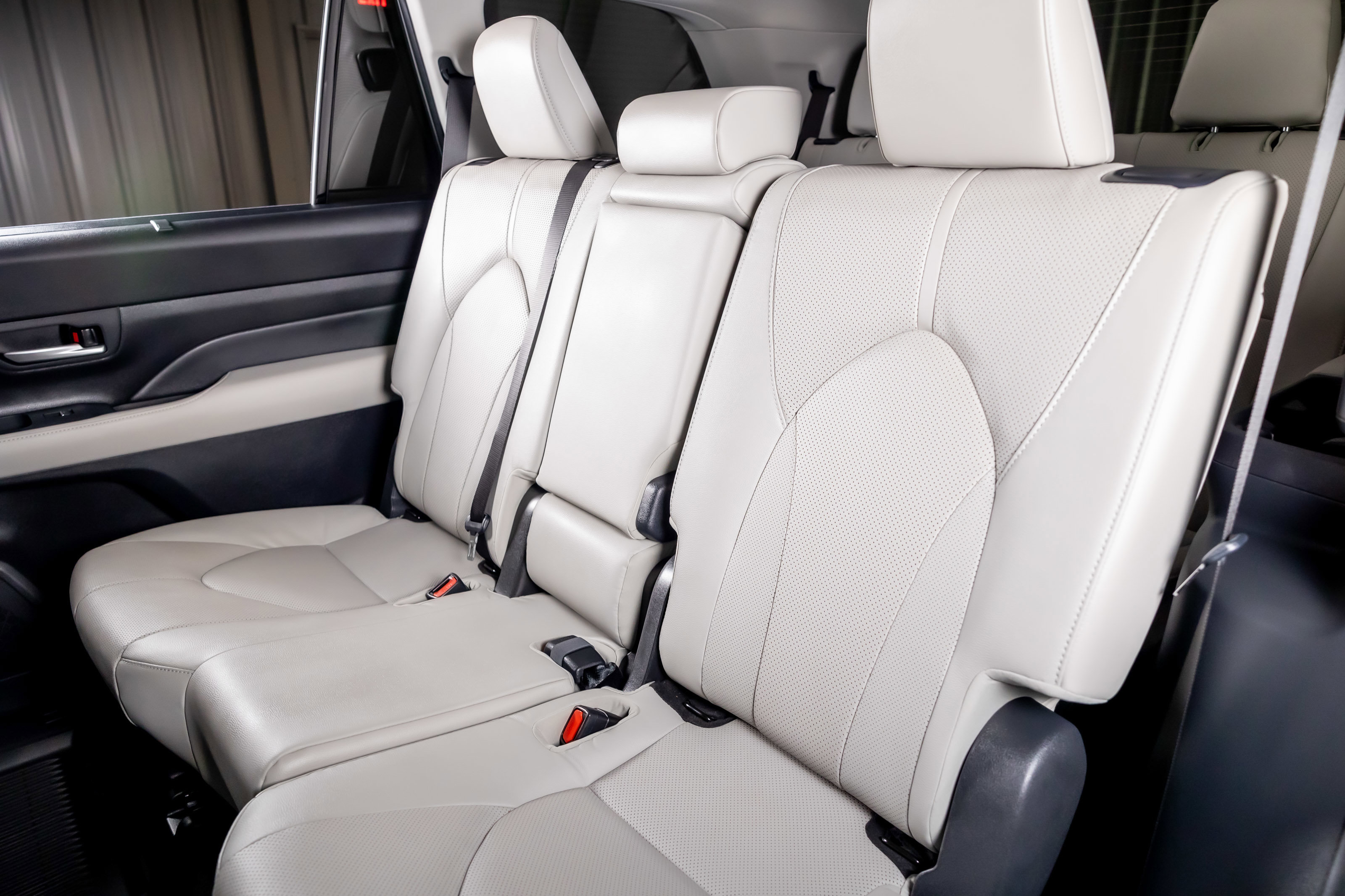 Used 2025 Toyota Grand Highlander FWD image 21