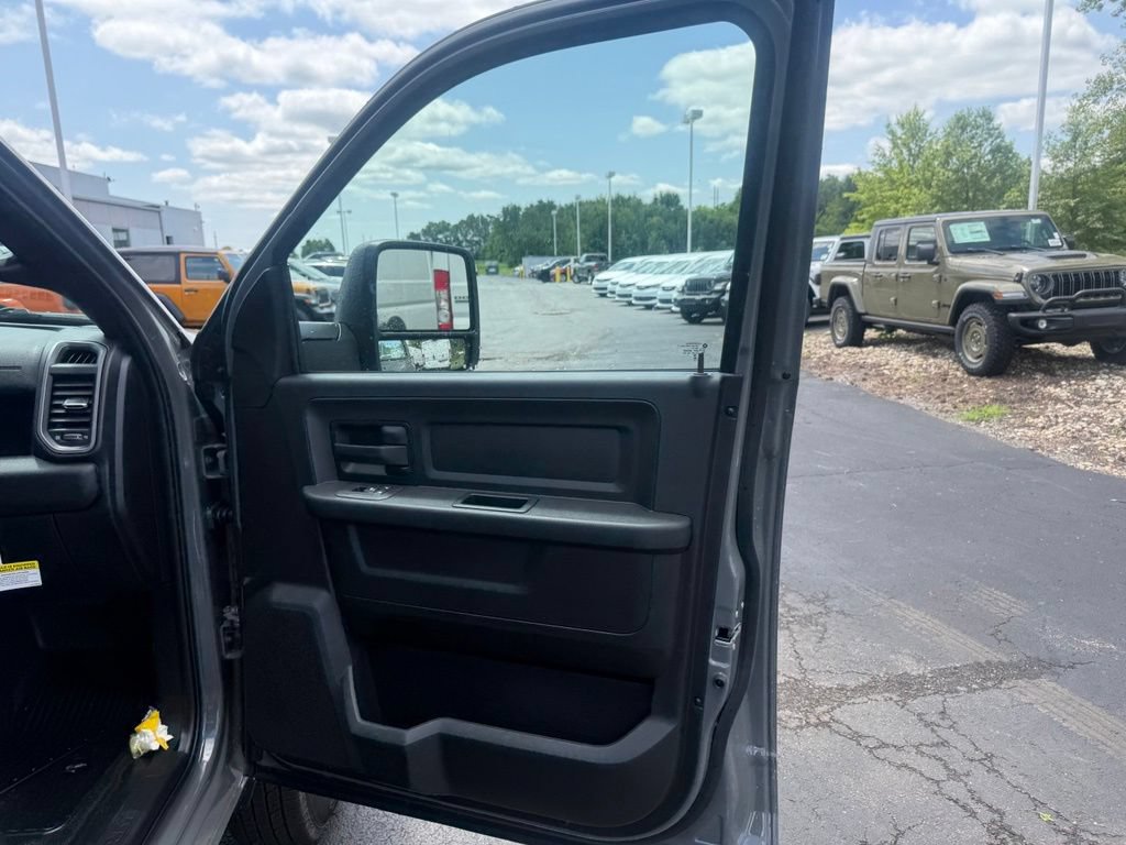 New 2026 RAM 3500 Tradesman w/ Chrome Appearance Group A AWD/4WD image 48