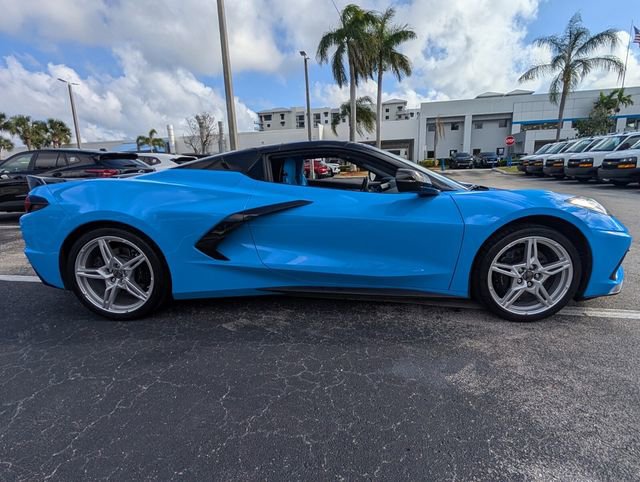 Used 2022 Chevrolet Corvette Stingray Premium Conv w/ Z51 Performance Package image 18