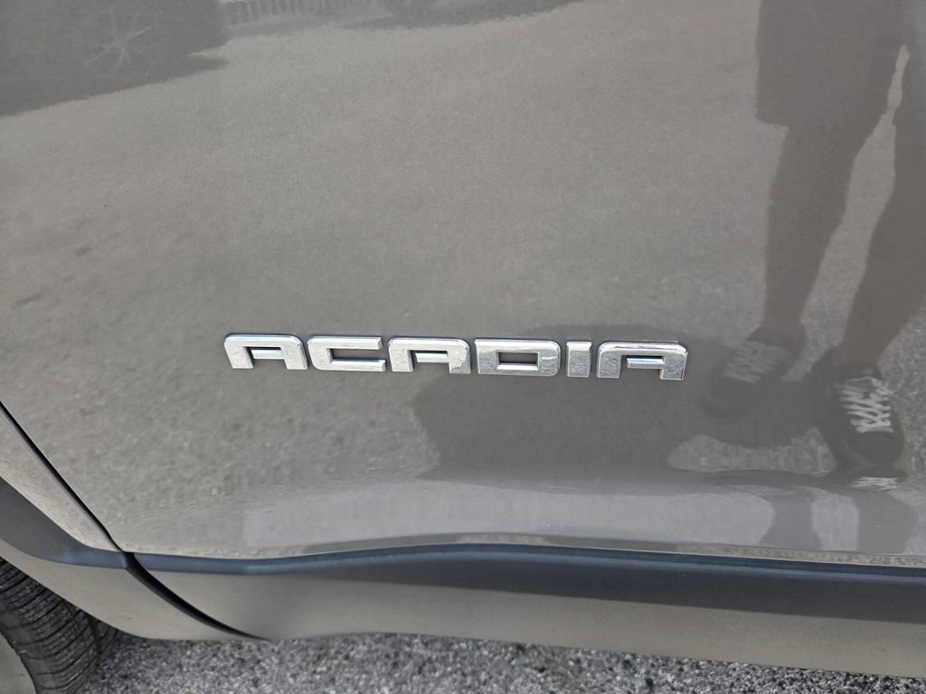 Certified 2019 GMC Acadia SLT FWD image 4