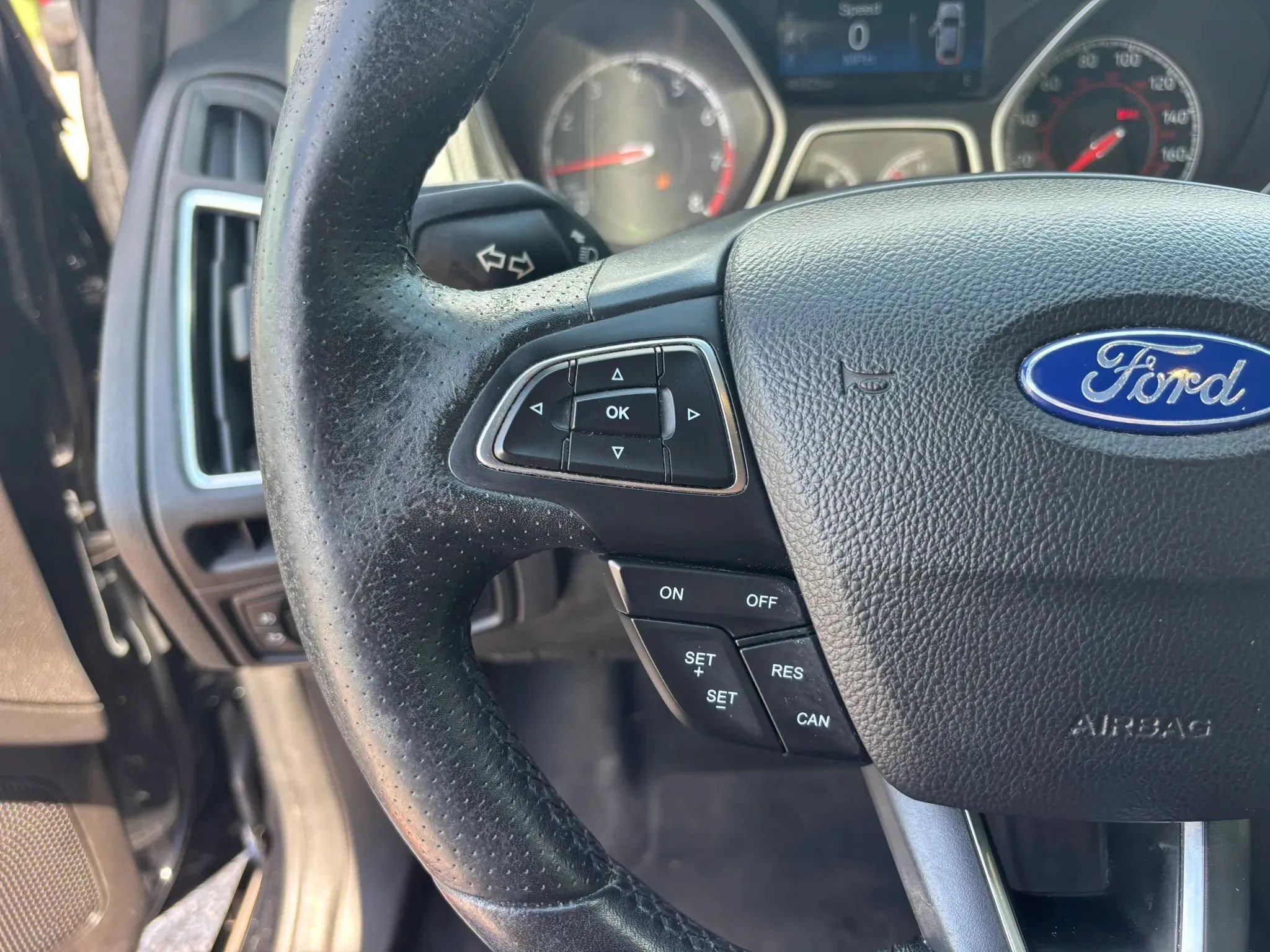 Used 2016 Ford Focus ST FWD image 11