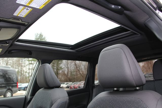 Certified 2025 Subaru Forester Premium image 18