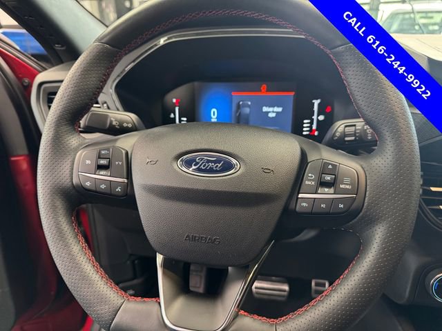 Used 2023 Ford Escape ST-Line image 20