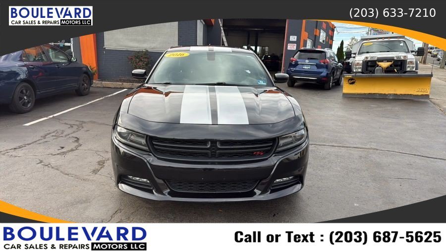 Used 2016 Dodge Charger R/T RWD image 1