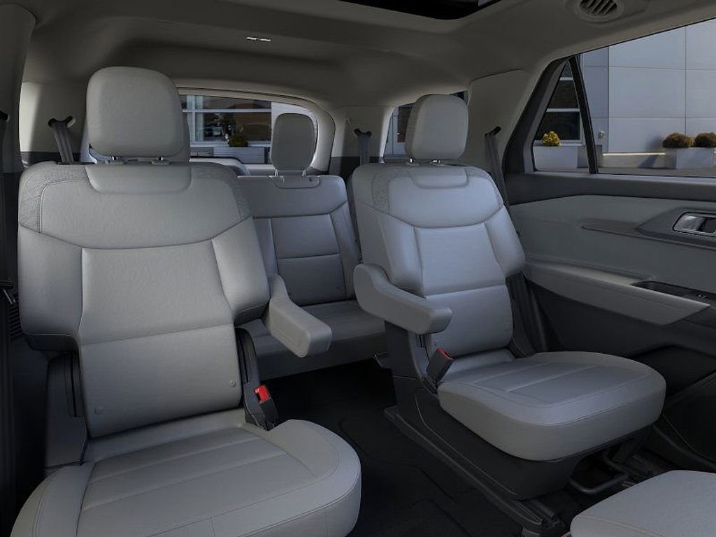 New 2026 Ford Explorer Active w/ Active Comfort Package image 11