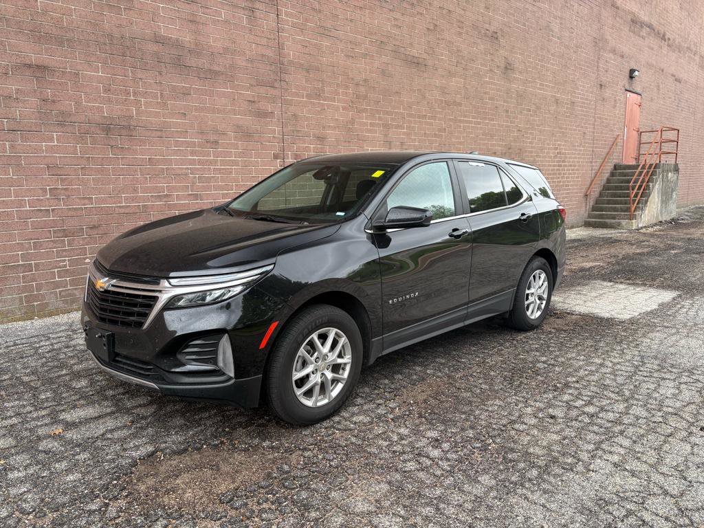 Used 2024 Chevrolet Equinox LT AWD/4WD image 1