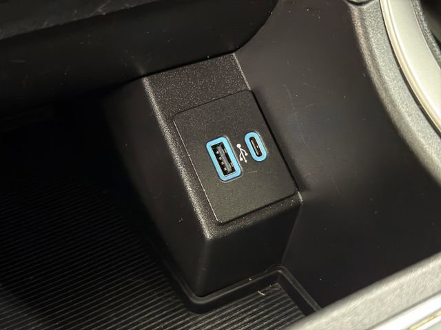 Used 2022 Ford Edge SEL image 26