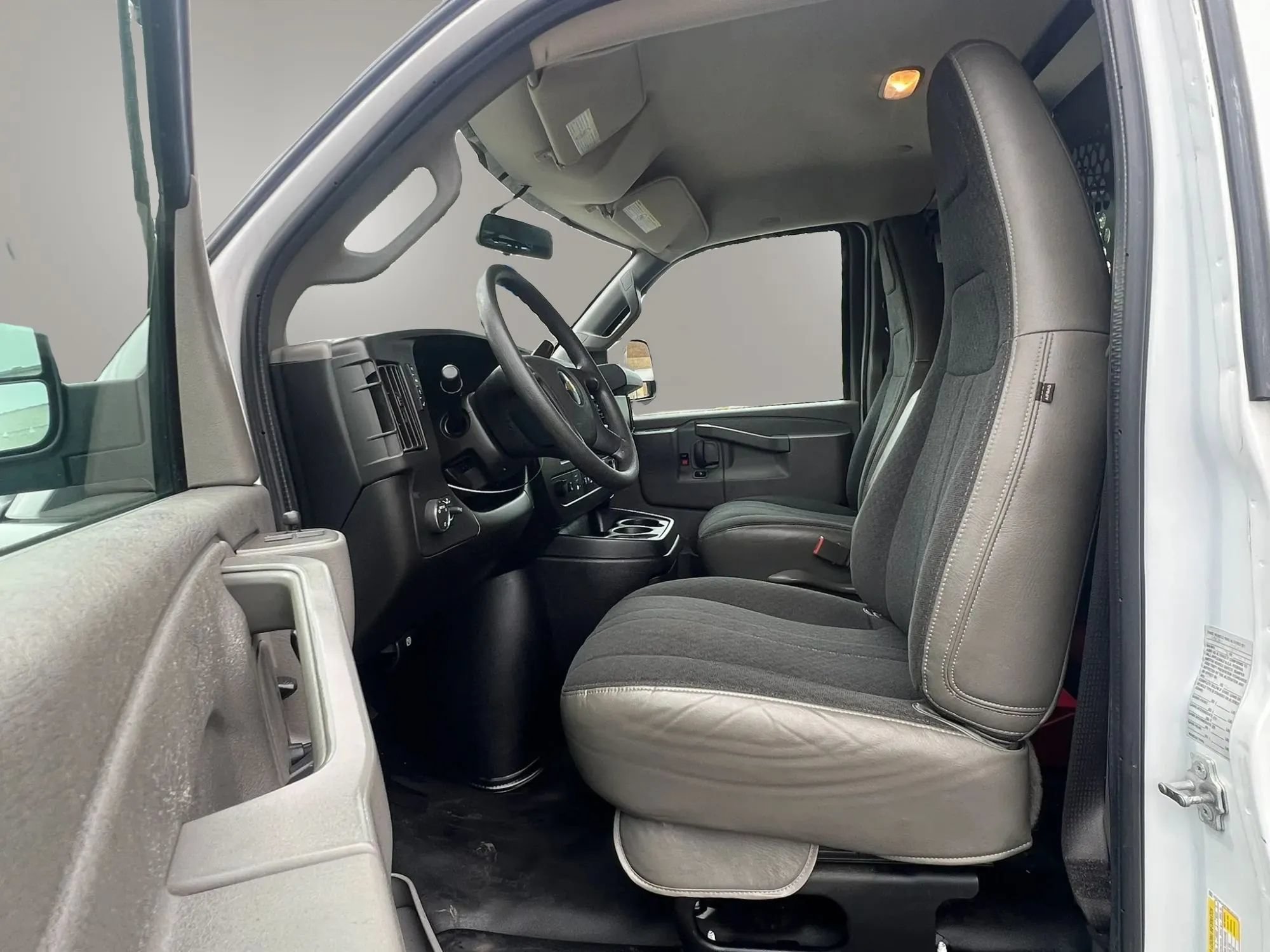 Used 2021 Chevrolet Express 2500 w/ Driver Convenience Package RWD image 25
