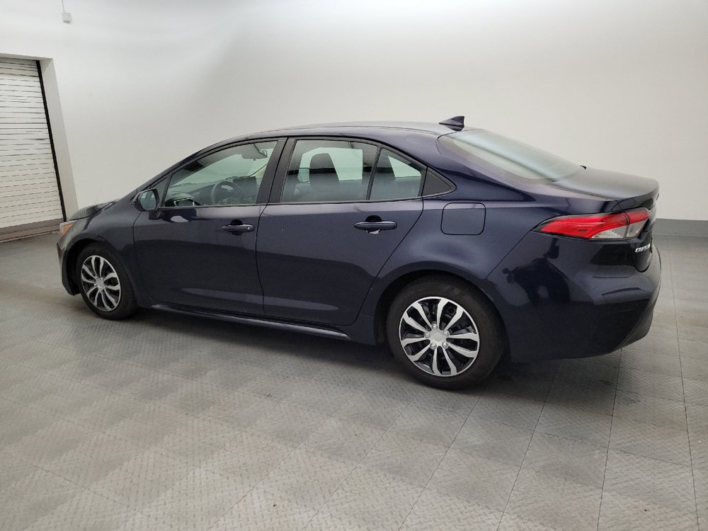 Used 2023 Toyota Corolla LE FWD image 3