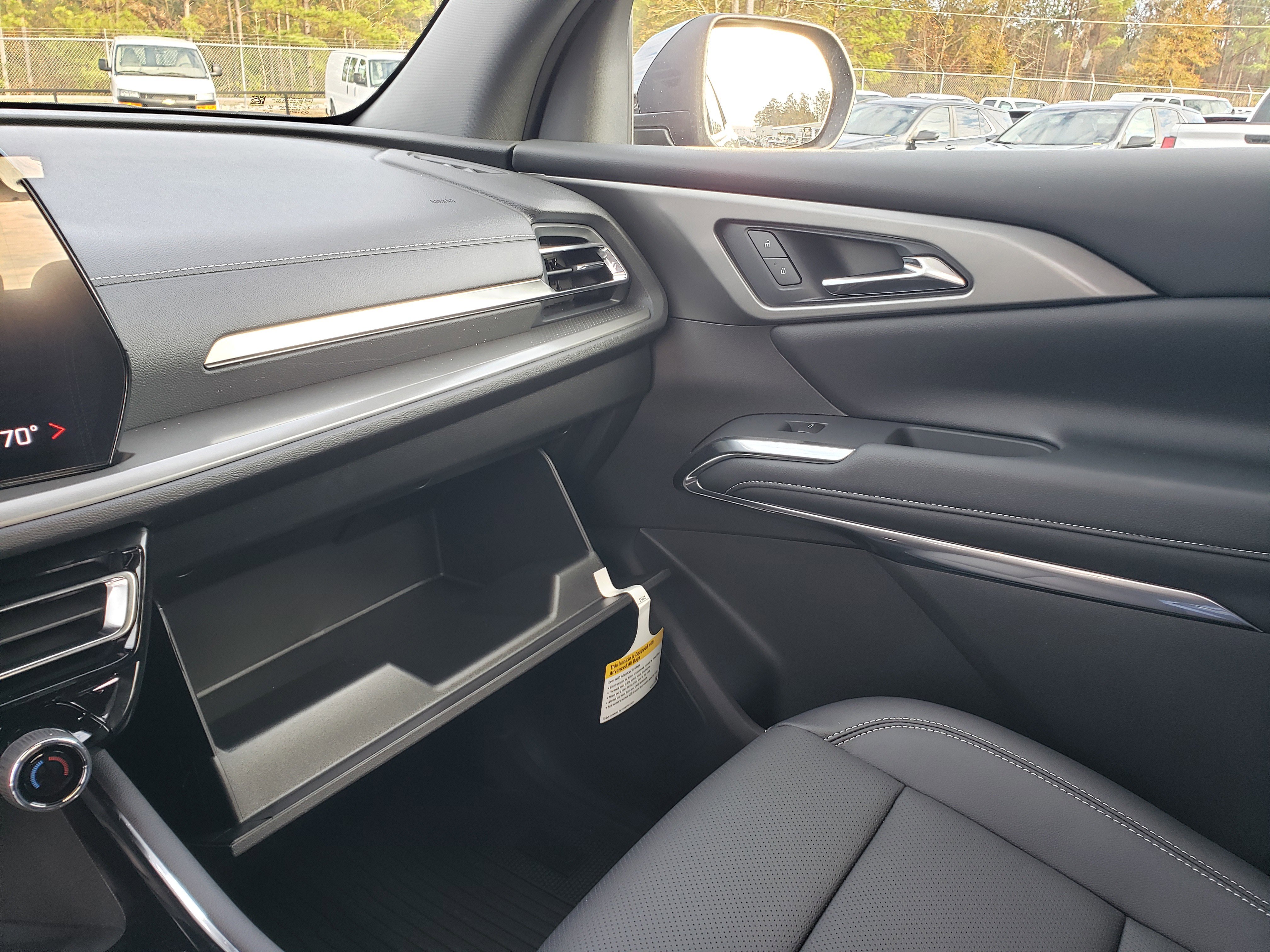 New 2026 Chevrolet Traverse LT w/ Midnight/Sport Edition image 25