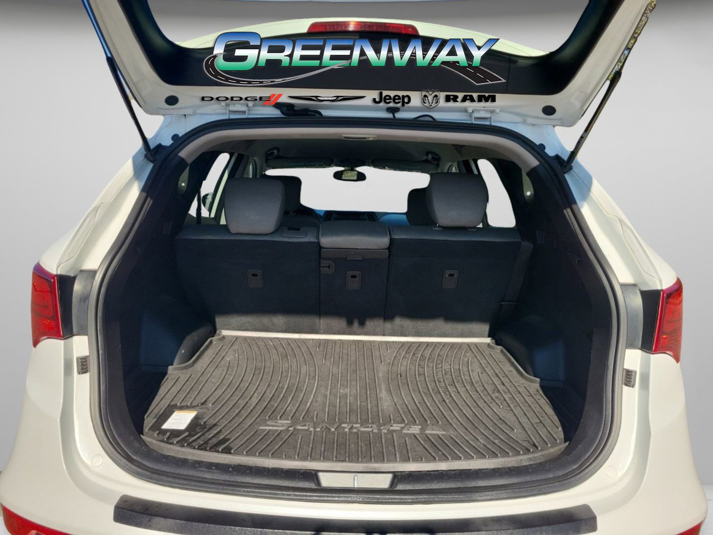 Used 2017 Hyundai Santa Fe Sport image 8