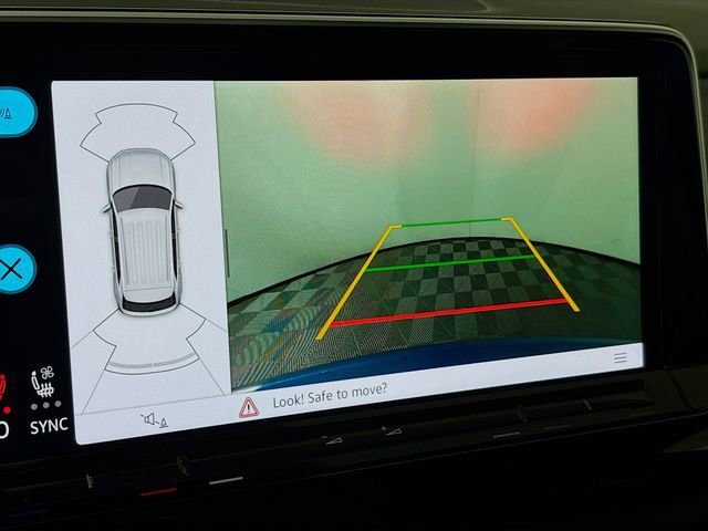 New 2025 Volkswagen Atlas Cross Sport SE image 14
