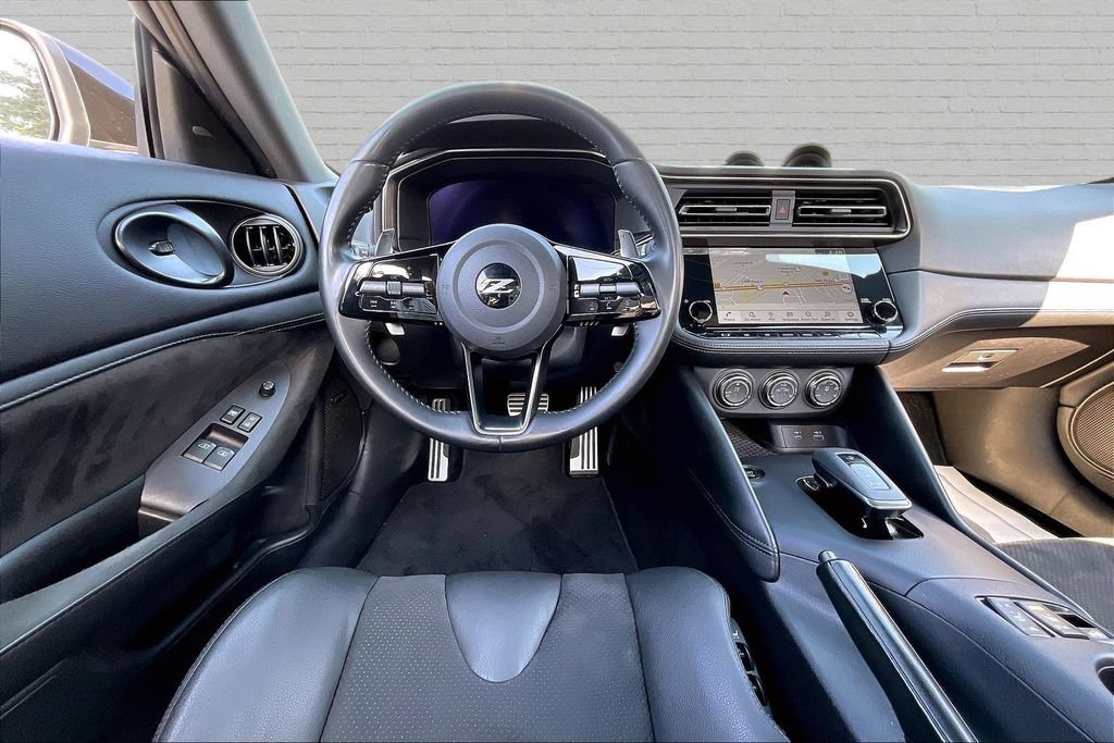 Used 2023 Nissan Z w/ Floor Mat Package (L93) RWD image 8