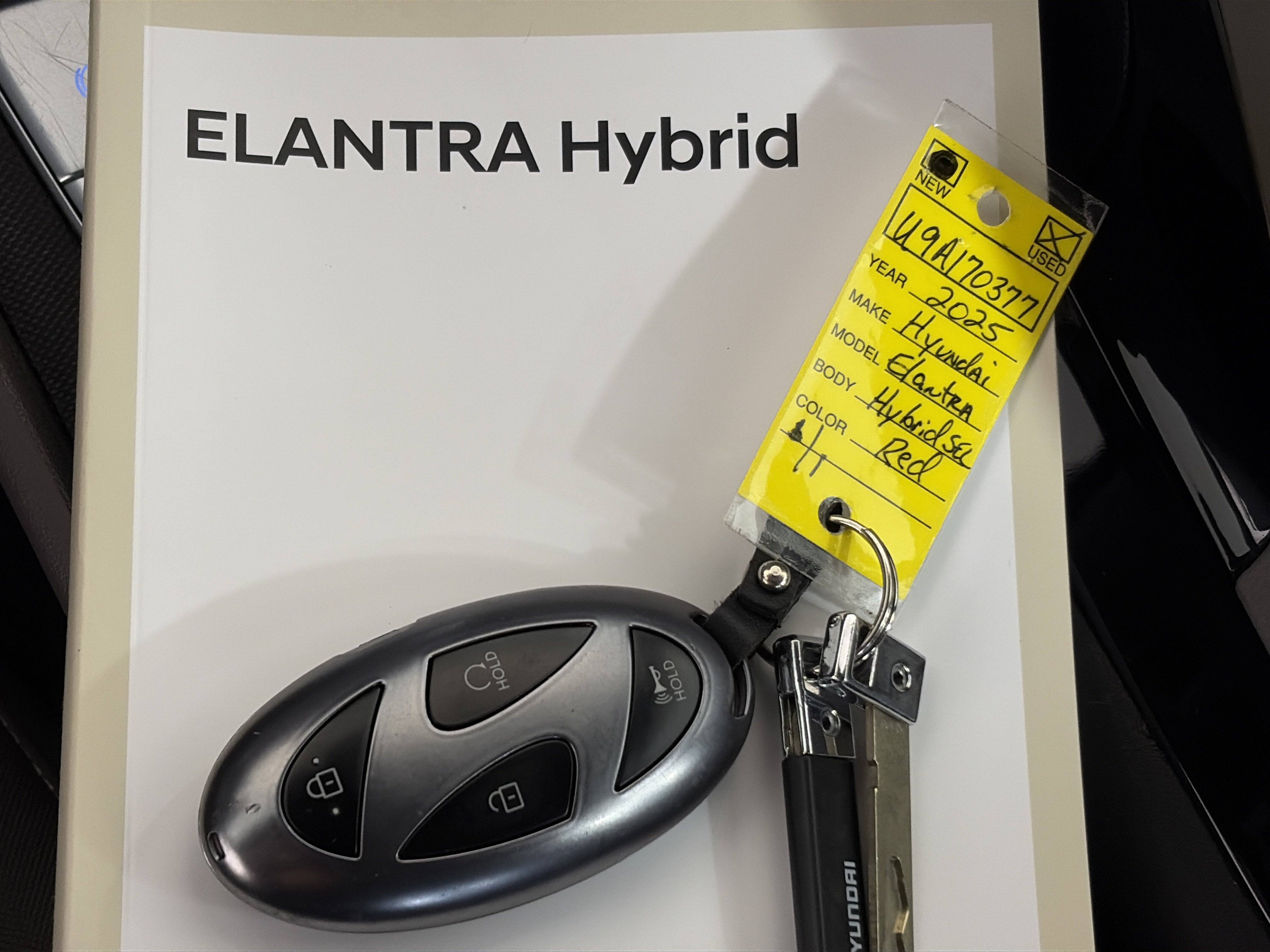 Used 2025 Hyundai Elantra SEL FWD image 37