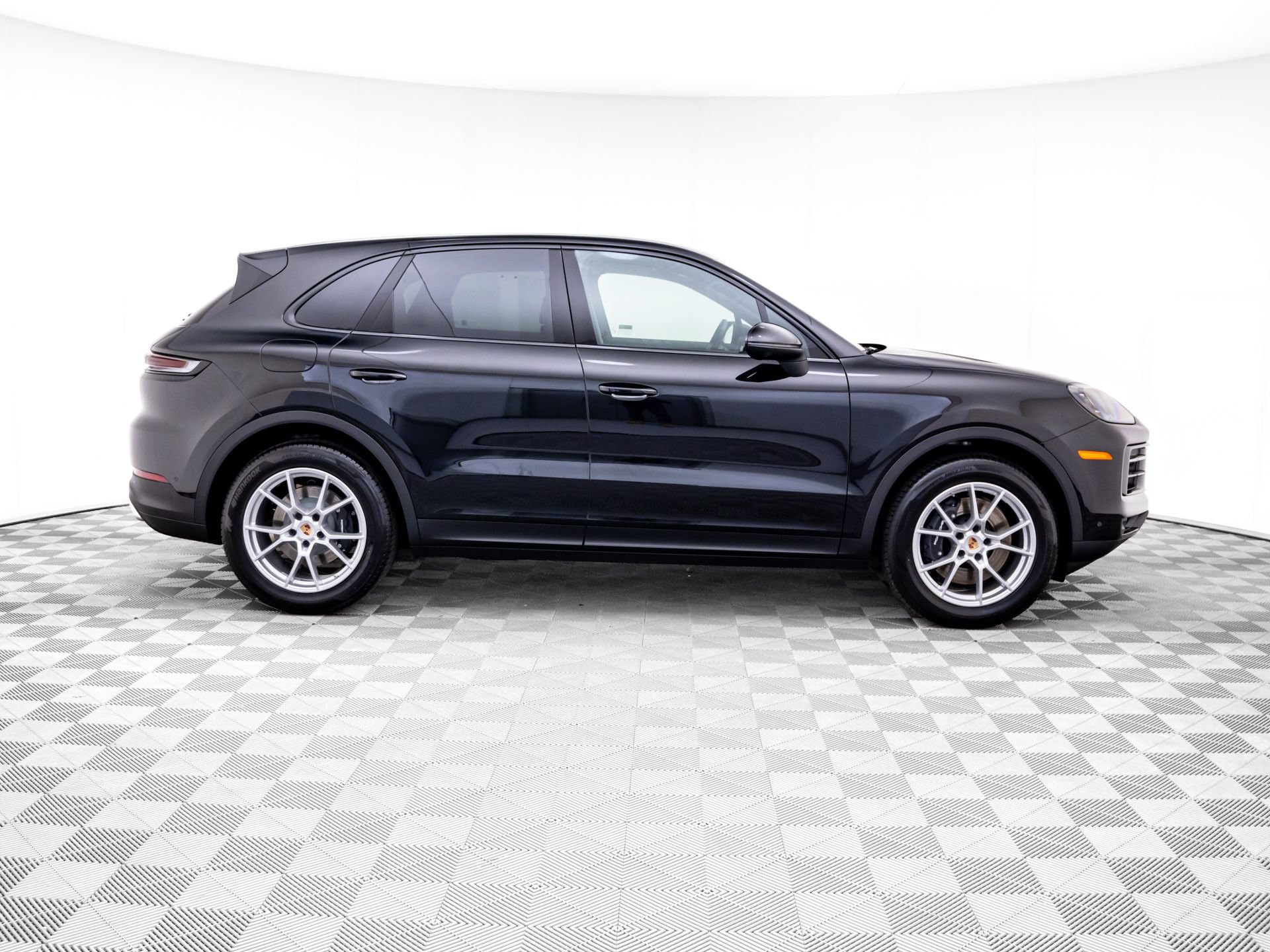 New 2026 Porsche Cayenne AWD/4WD image 7