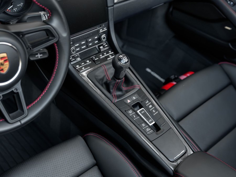 Used 2019 Porsche 911 Speedster RWD image 20