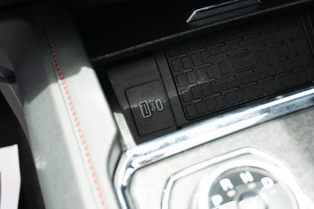 Used 2024 Ford Expedition Max Limited AWD/4WD image 35