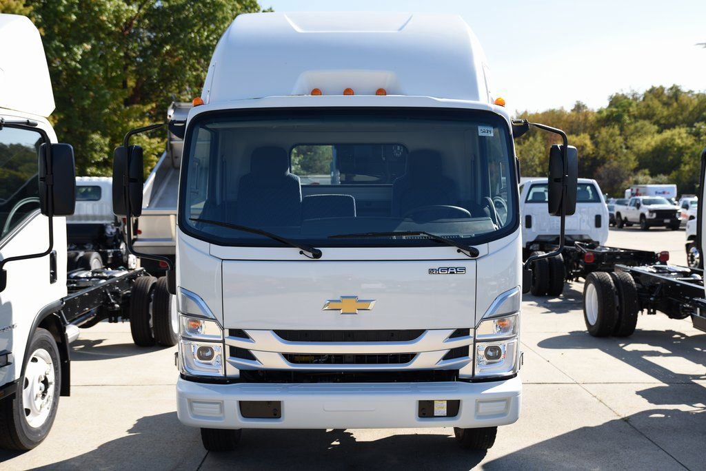 New 2025 Chevrolet Low Cab Forward 5500HG image 3
