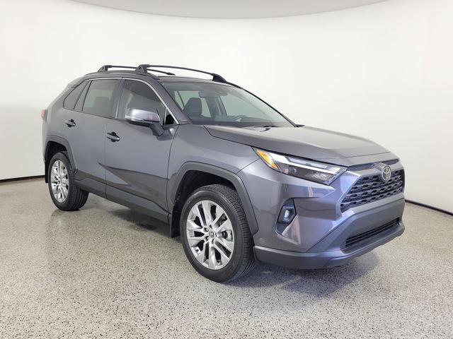 Used 2024 Toyota RAV4 XLE Premium FWD image 4