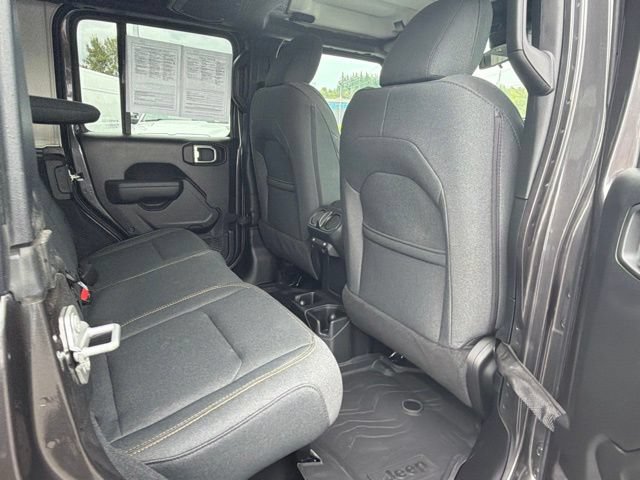 Used 2024 Jeep Wrangler Unlimited Sport AWD/4WD image 12