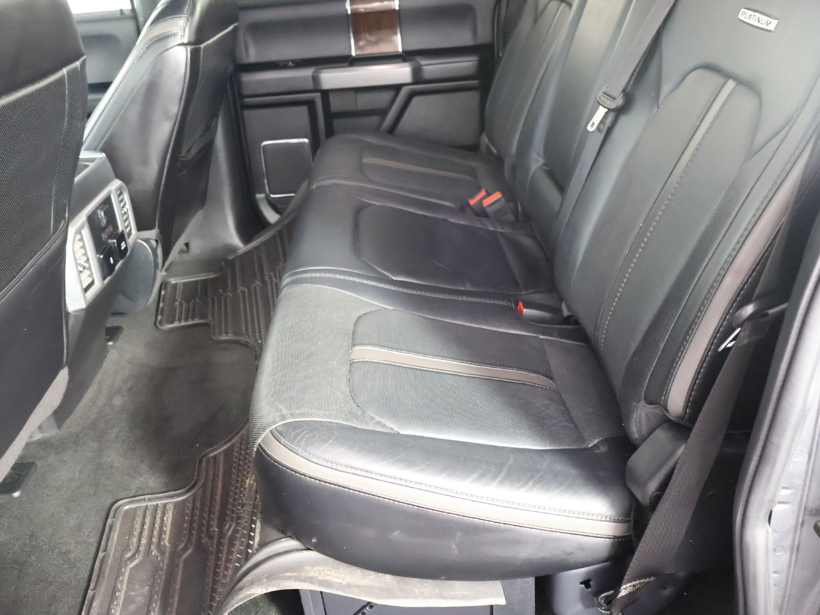 Used 2017 Ford F250 4x4 Crew Cab Super Duty image 57