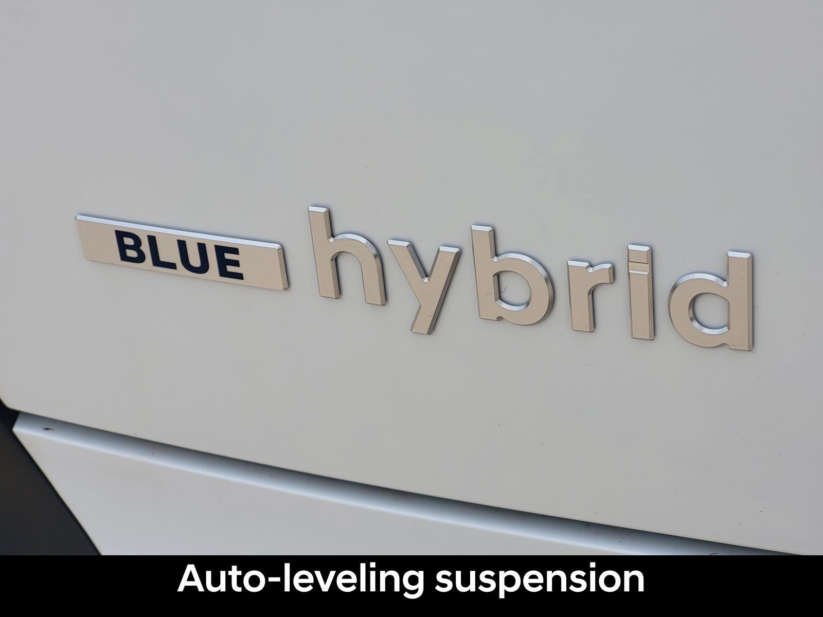 New 2026 Hyundai Palisade SEL Premium FWD image 6