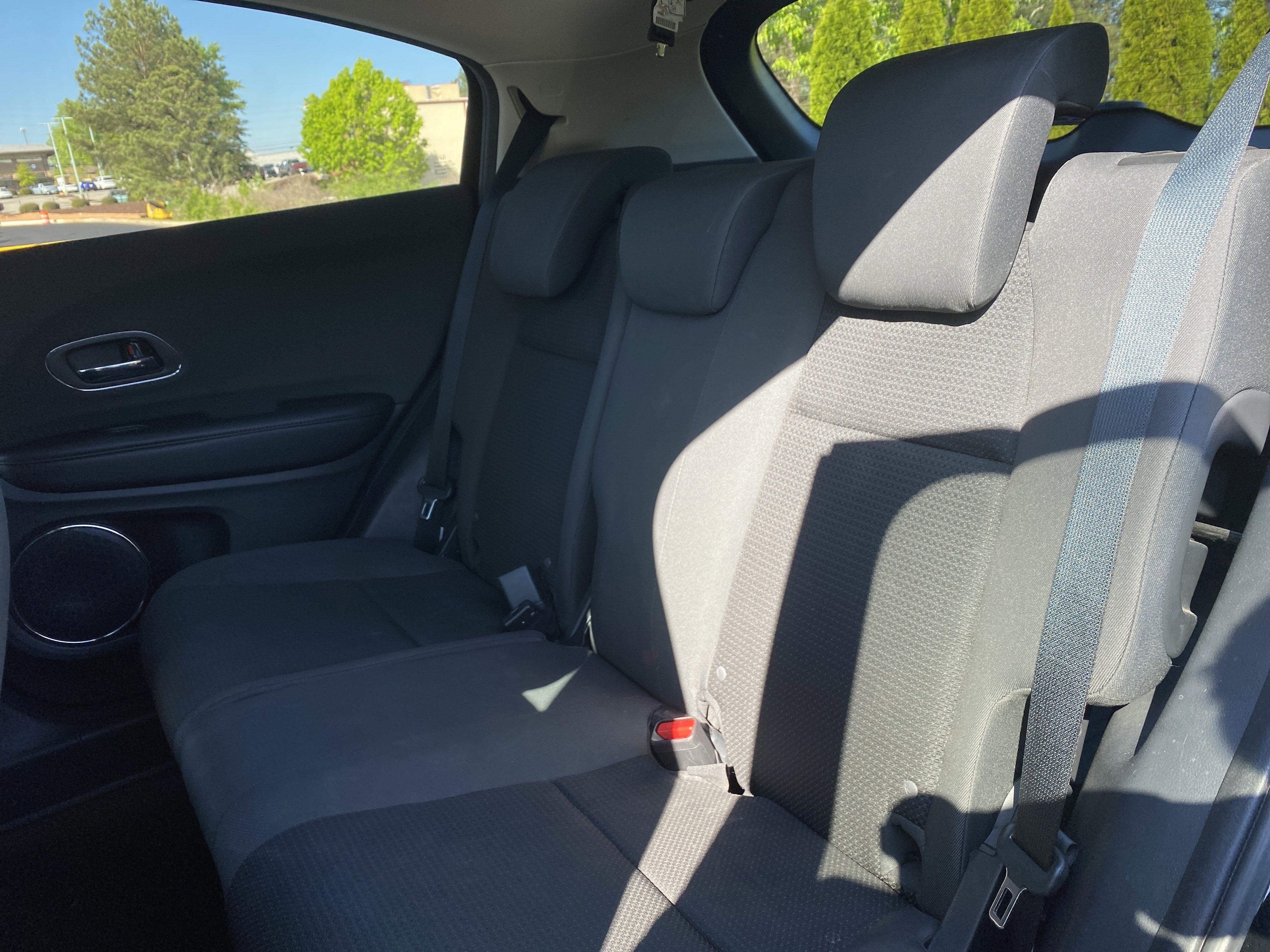 Used 2022 Honda HR-V EX image 9