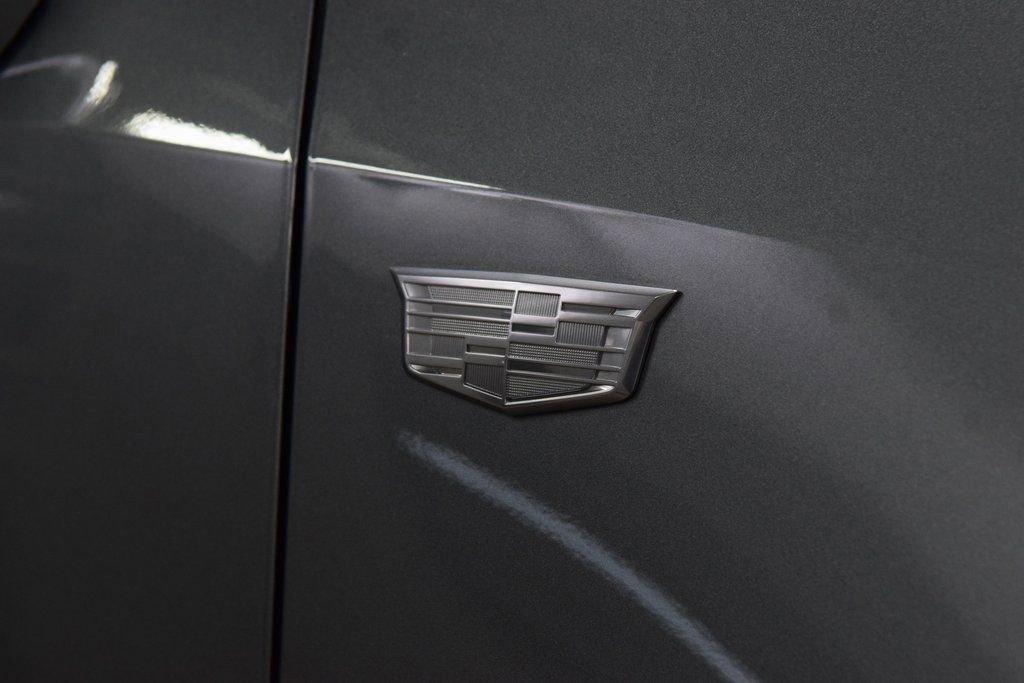 Used 2024 Cadillac XT5 Premium Luxury w/ Technology Package image 16