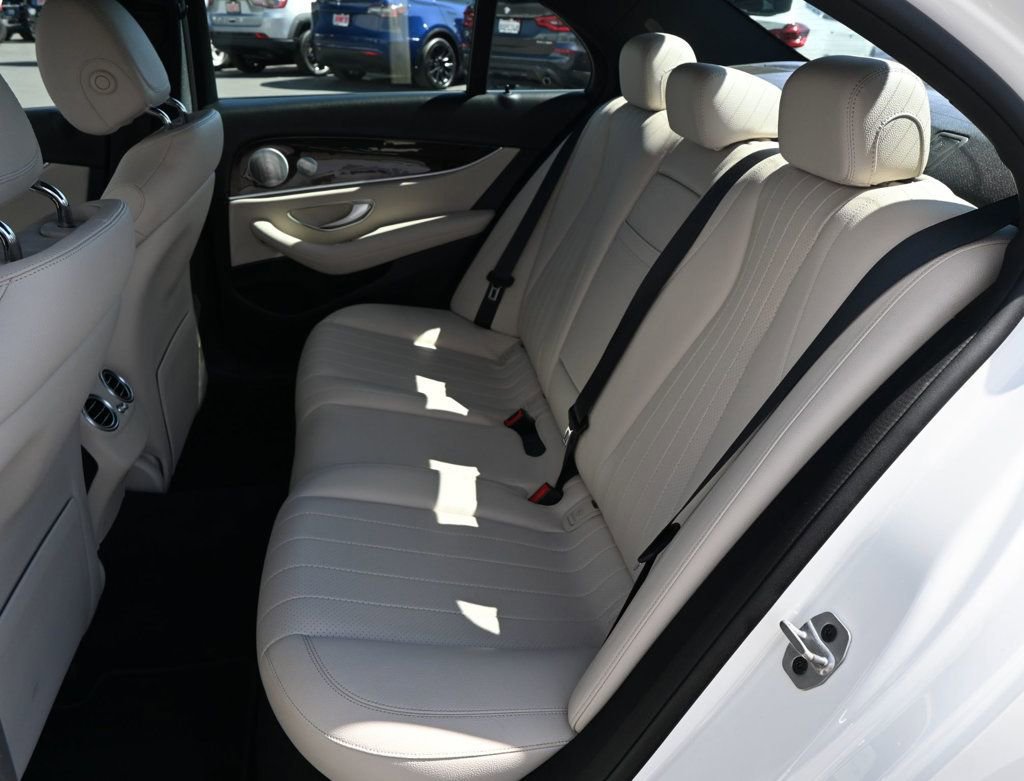 Used 2019 Mercedes-Benz E 300 image 15