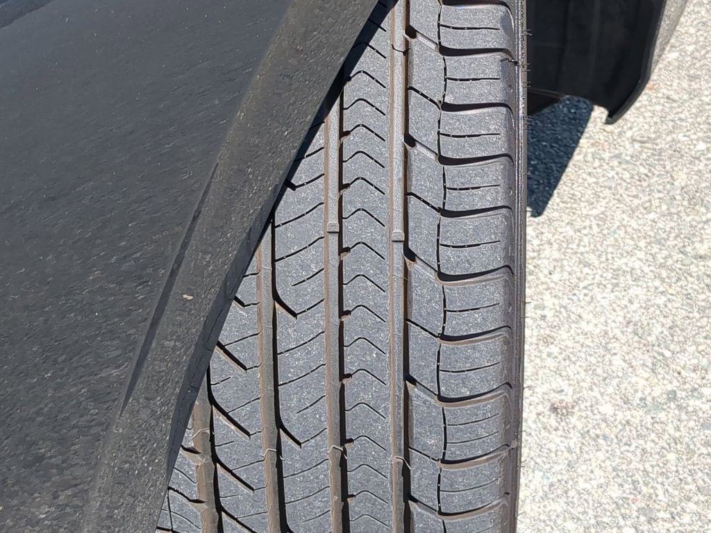 Used 2024 Honda Civic Sport image 12