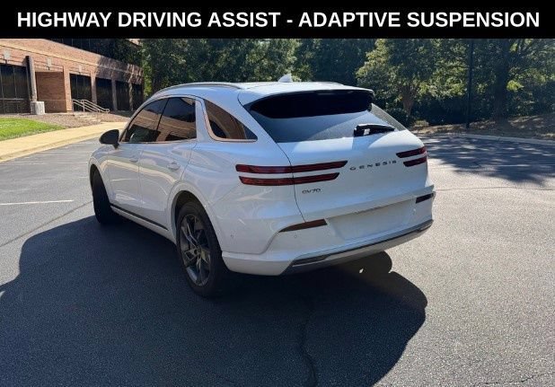 Used 2025 Genesis Electrified GV70 AWD/4WD image 2